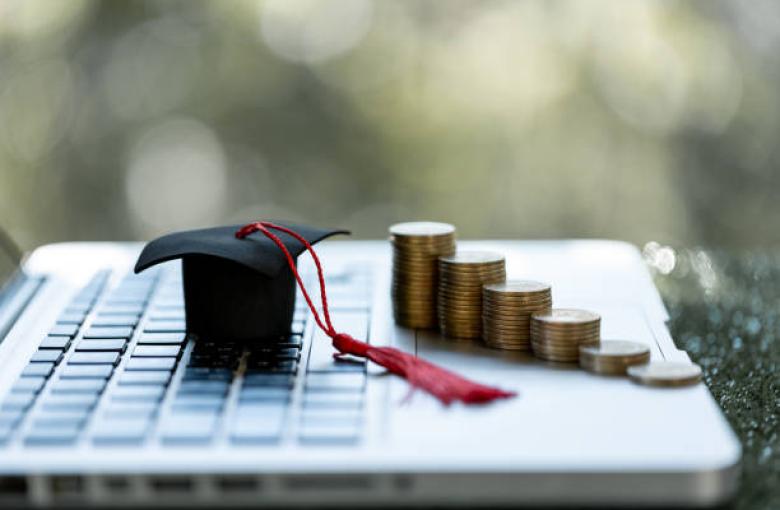 Smart Budgeting Tips for Studying Abroad Successfully